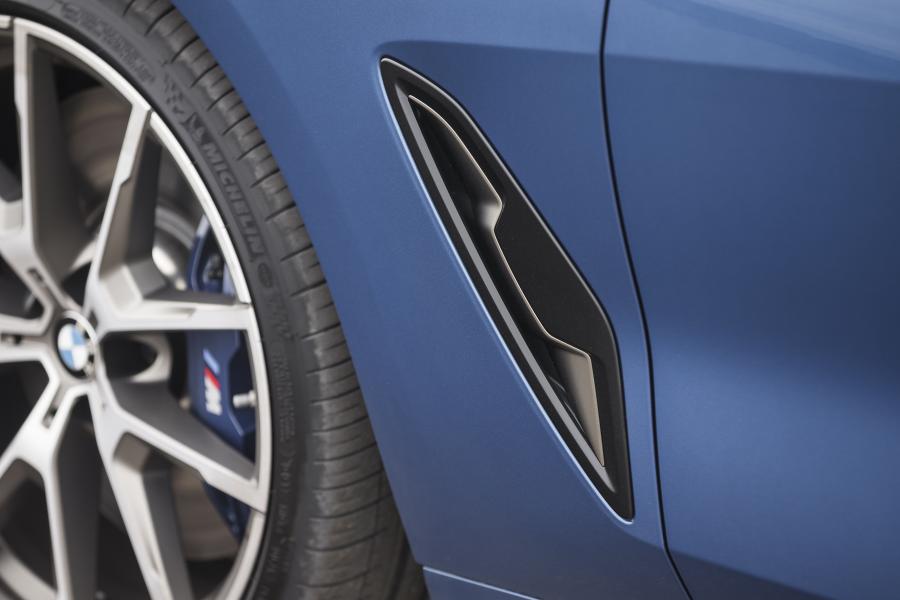 Детали экстерьера BMW M850i xDrive (G15) 2018 года  (NA) (фото 31 из 33)
